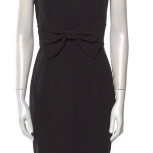 Elegant Black Dress with Bow Detail